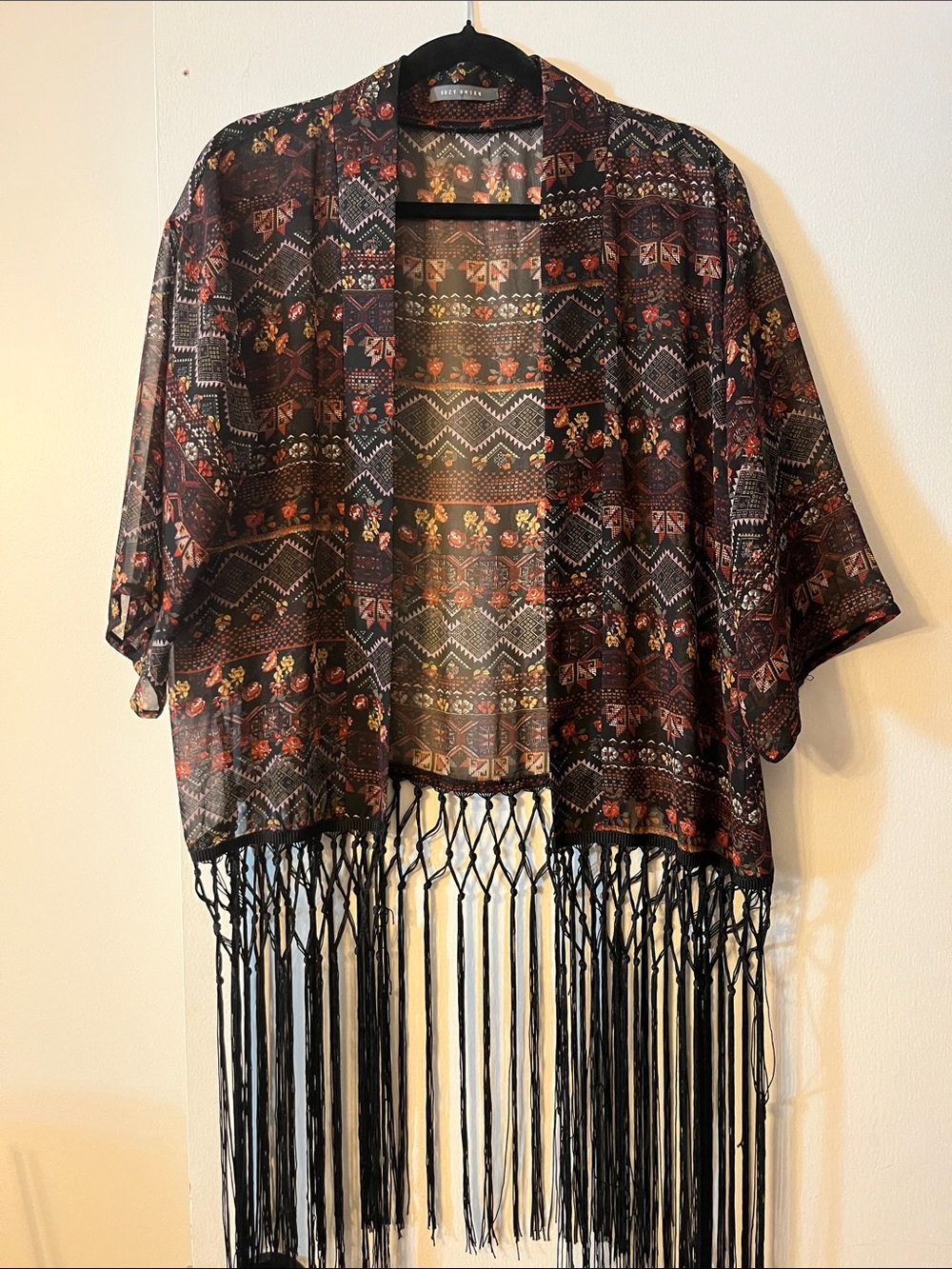 Suzy Shier Black Floral Fringe Kimono